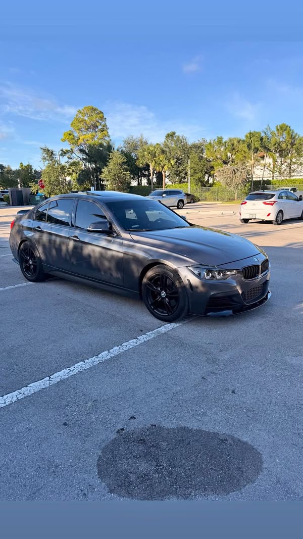 2014 BMW 3 Series - 328i xDrive Sedan 4D