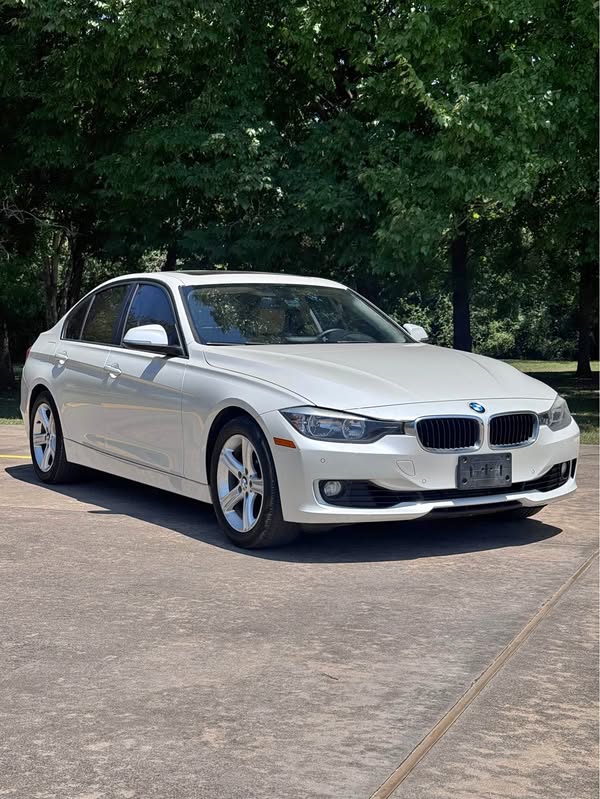 2014 BMW 3 Series - 328i Sedan 4D