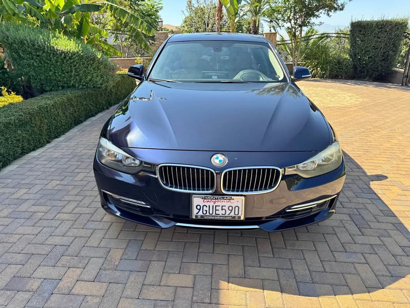 2012 BMW 3 Series - 328i Sedan 4D