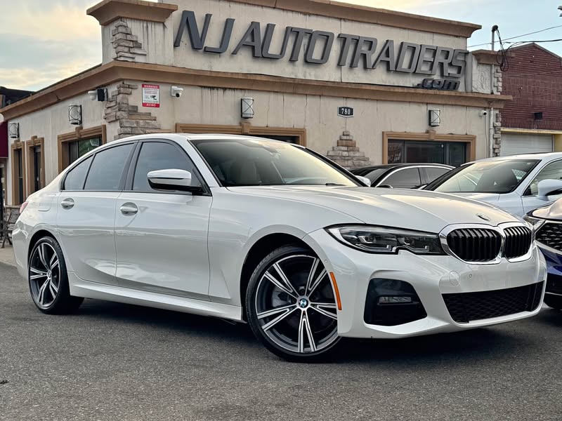 2019 BMW 3 Series - 330i xDrive Sedan 4D