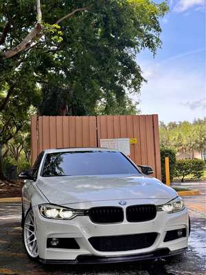 2018 BMW 3 Series - 340i xDrive Sedan 4D