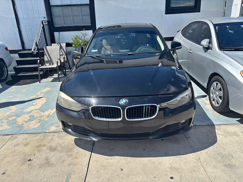 2013 BMW 3 Series - 328i Sedan 4D