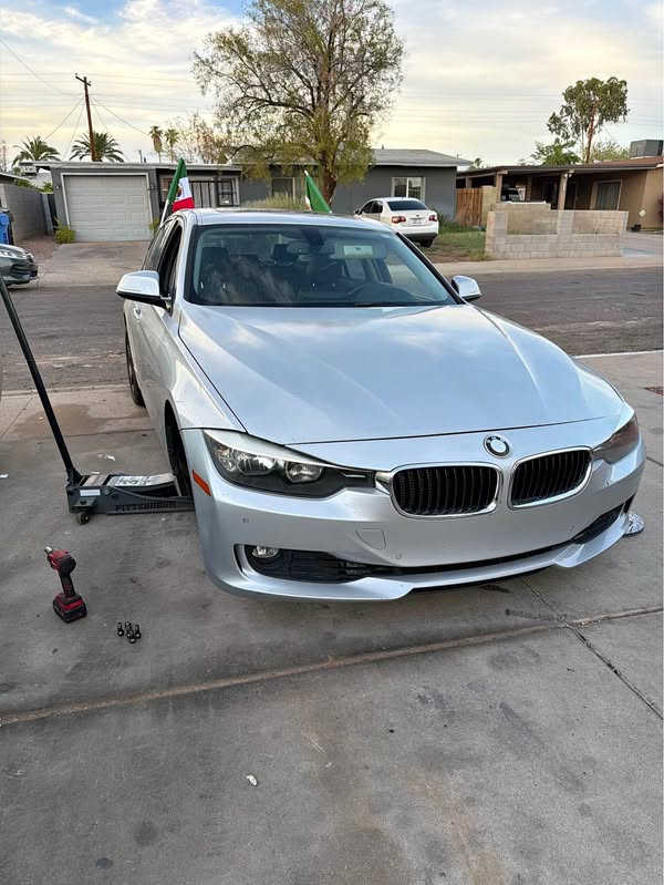 2015 BMW 3 Series - 328i Sedan 4D