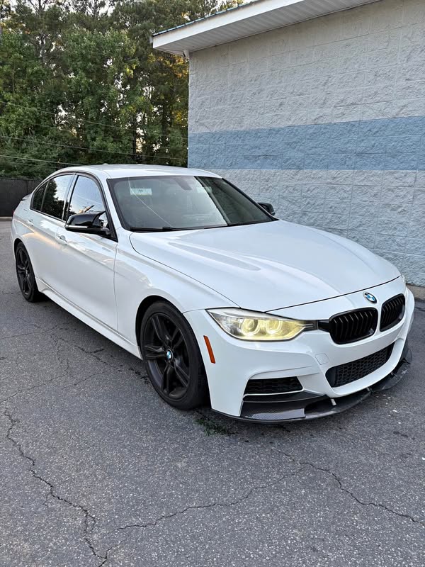 2013 BMW 3 Series - 328i Sedan 4D