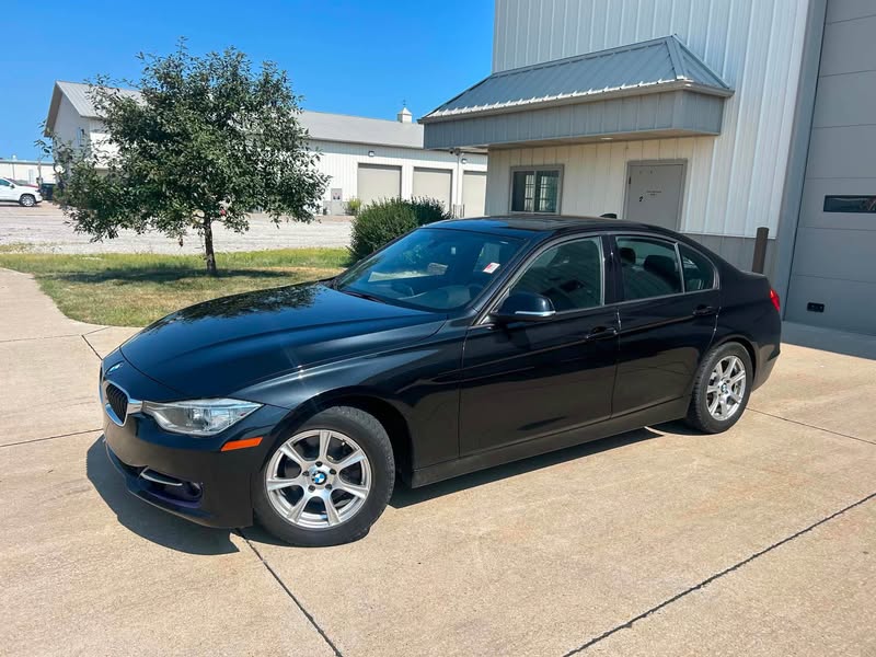 2012 BMW 3 Series - 328i Sedan 4D