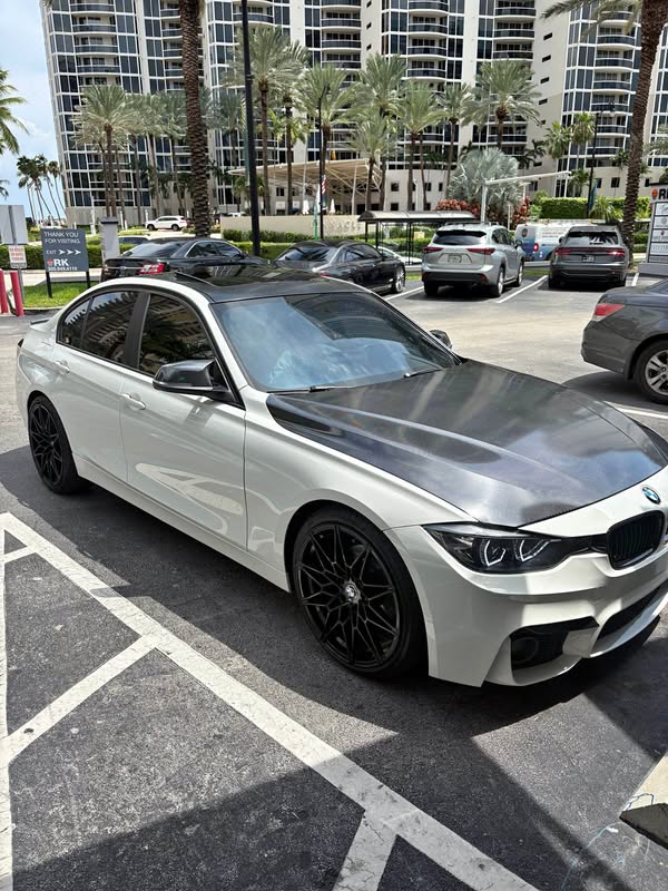 2012 BMW 3 Series - 328i Sedan 4D