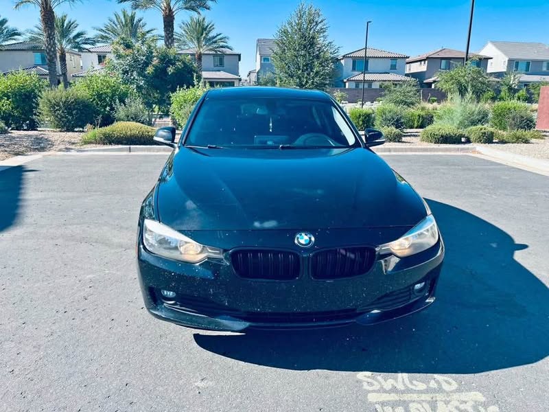 2014 BMW 3 Series - 320i xDrive Sedan 4D