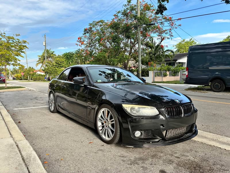 2013 BMW 3 Series - 335i Convertible 2D
