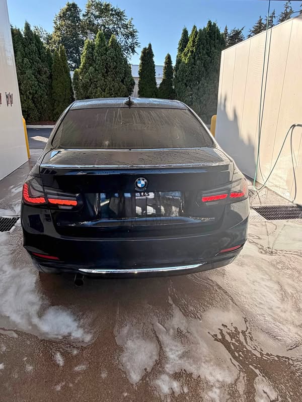 2013 BMW 3 Series - 328i xDrive Sedan 4D