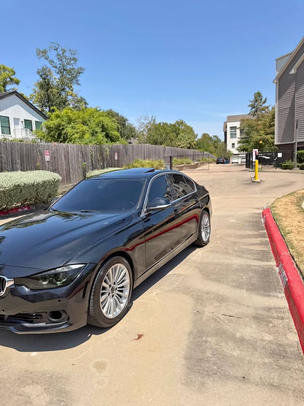 2012 BMW 3 Series - 328i Sedan 4D