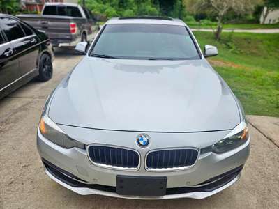 2017 BMW 3 Series - 330xi AWD Sedan 4D