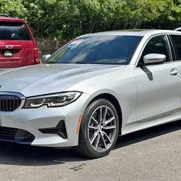 2019 BMW 3 Series - 330i xDrive Sedan 4D