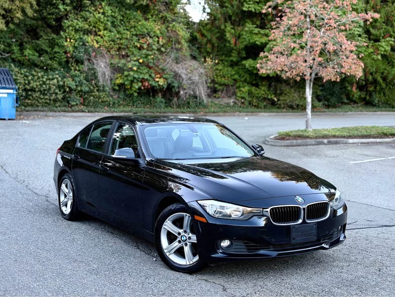 2015 BMW 3 Series - 328i xDrive Sedan 4D