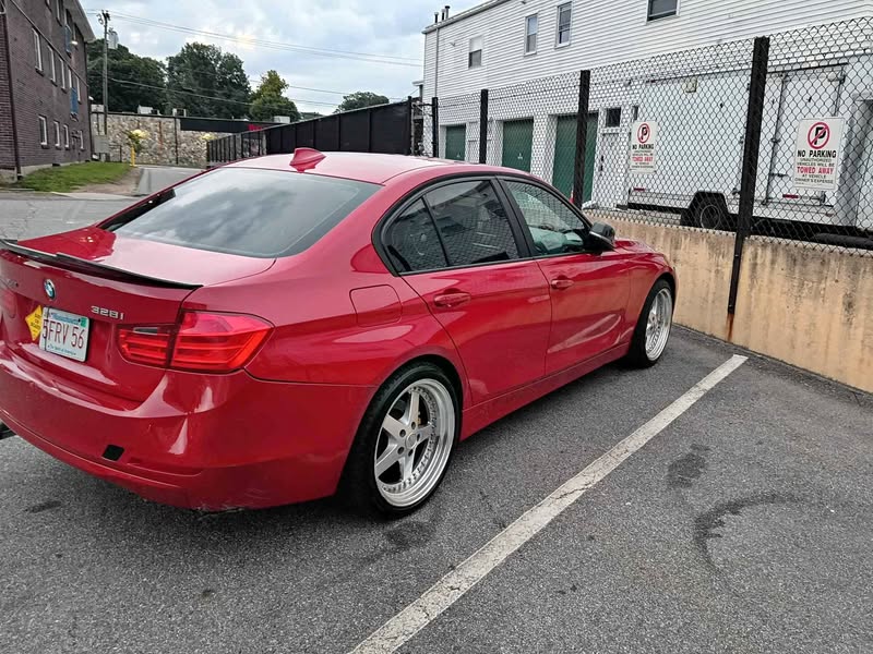 2014 BMW 3 Series - 328i xDrive Sedan 4D