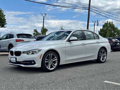2017 BMW 3 Series - 330i xDrive Sedan 4D