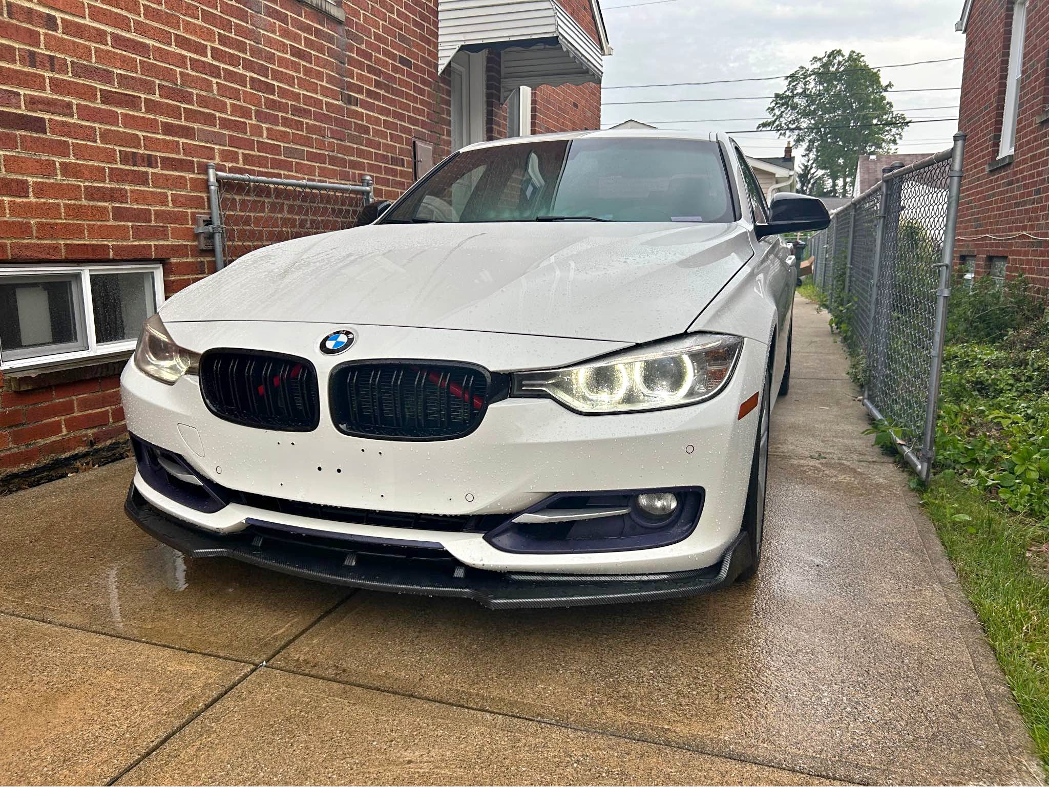 2015 BMW 3 Series - 328i xDrive Sedan 4D