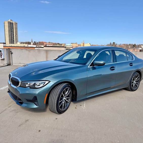 2019 BMW 3 Series - 330i xDrive Sedan 4D