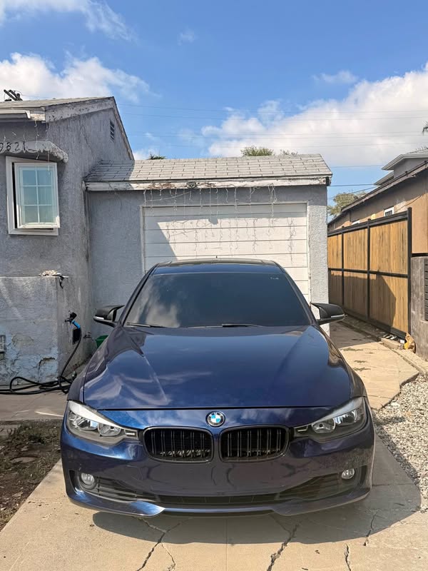 2016 BMW 3 Series - 328i Sedan 4D