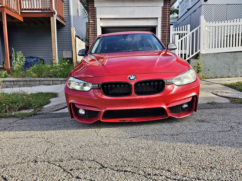 2016 BMW 3 Series - 320i xDrive Sedan 4D
