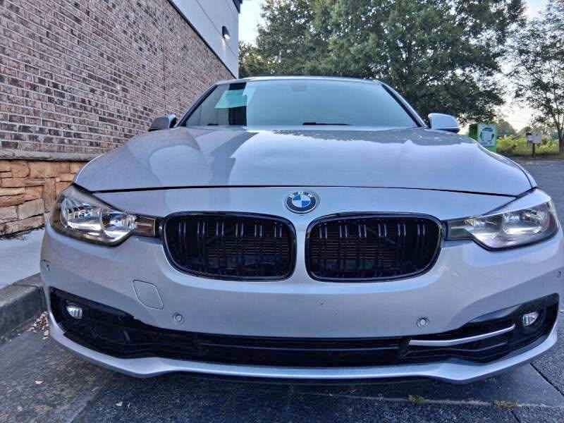 2016 BMW 3 Series - 328i Sedan 4D