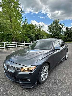 2016 BMW 3 Series - 320i Sedan 4D