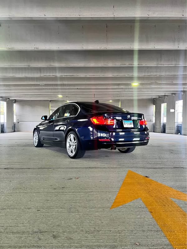 2014 BMW 3 Series - 328i xDrive Sedan 4D