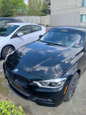 2018 BMW 3 Series - 320i Sedan 4D