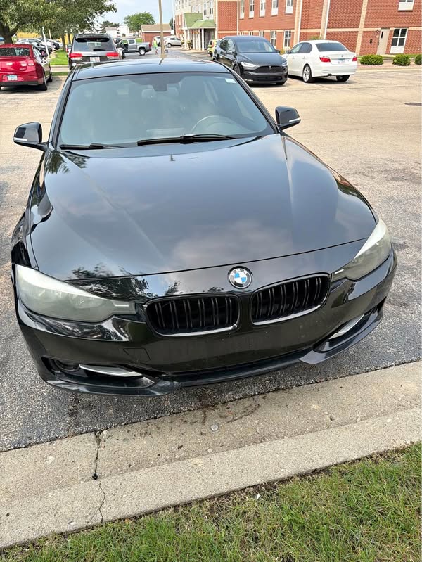 2012 BMW 3 Series - 328i xDrive Sedan 4D