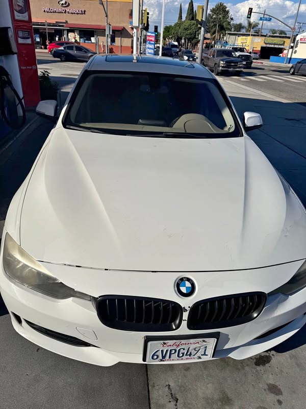 2012 BMW 3 Series - 328i Sedan 4D