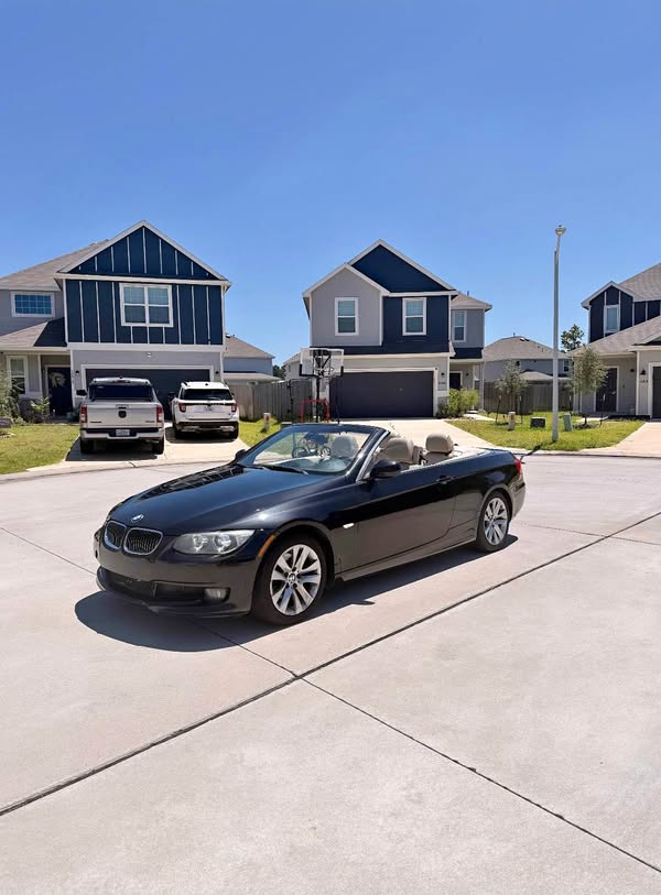 2012 BMW 3 Series - 328i Convertible 2D