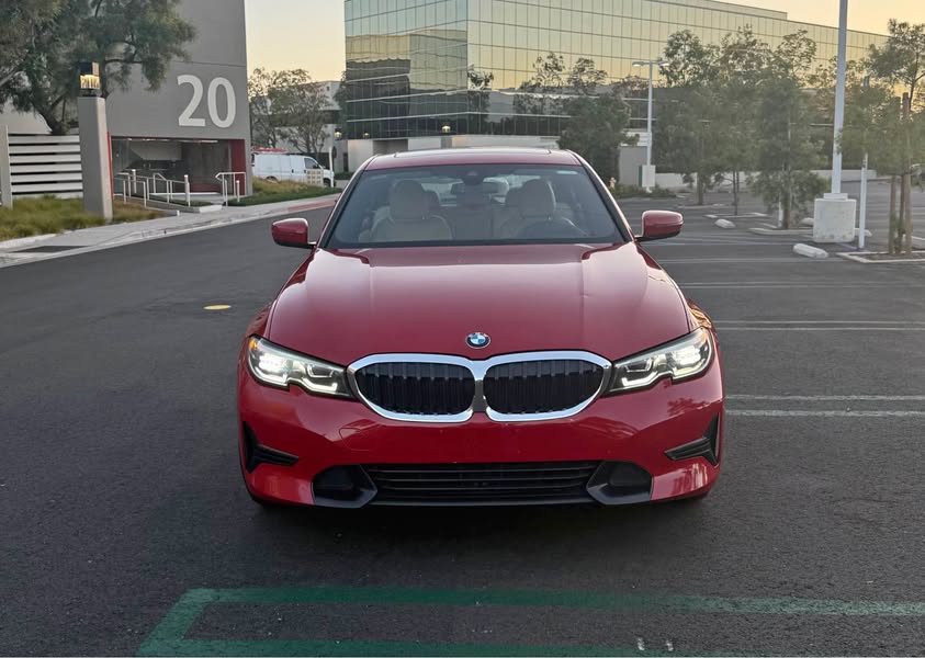 2019 BMW 3 Series - 330i xDrive Sedan 4D