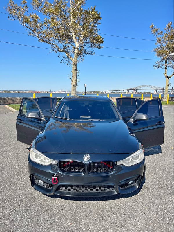 2013 BMW 3 Series - 335i Sedan 4D