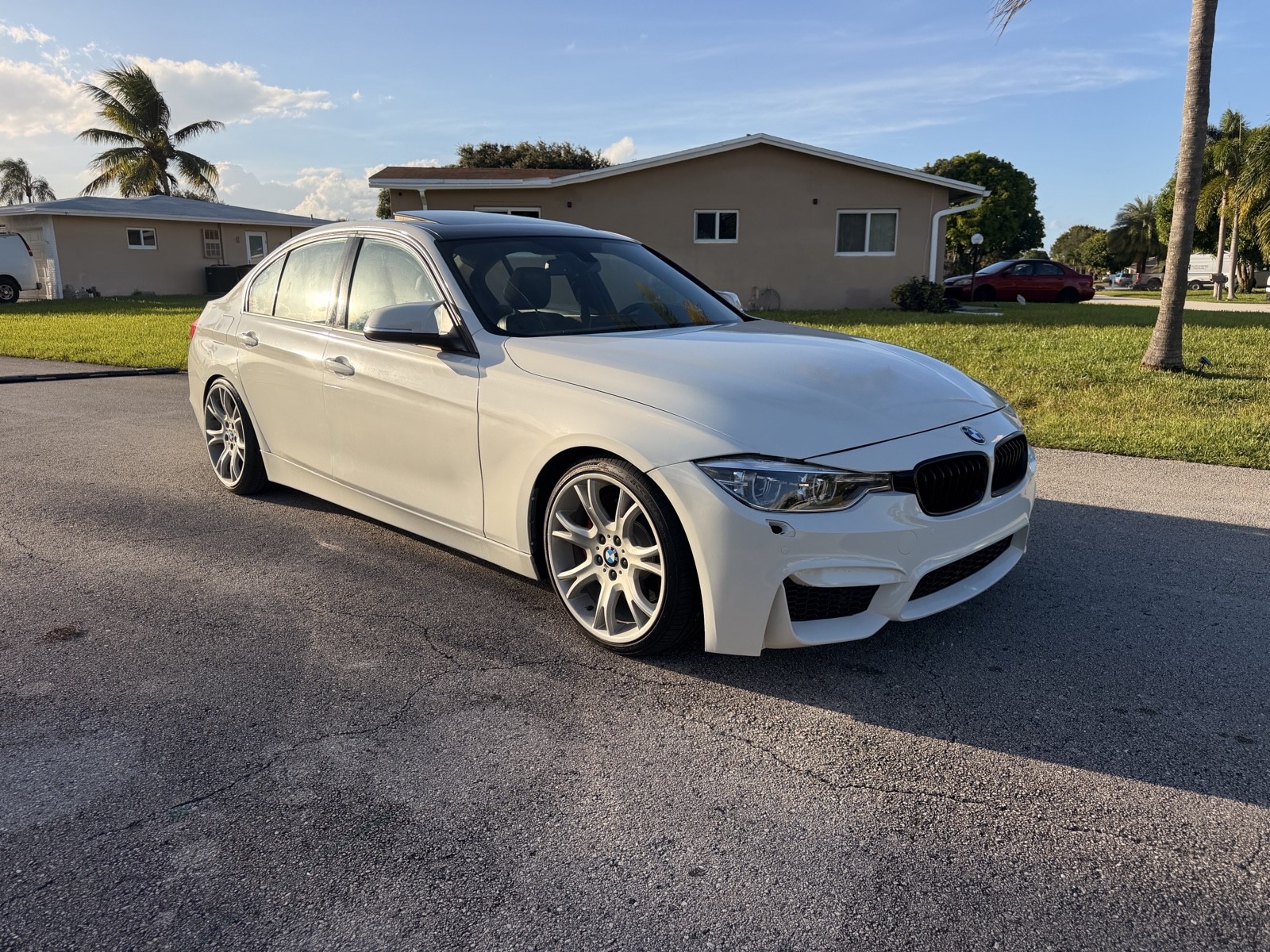 2013 BMW 3-Series XI