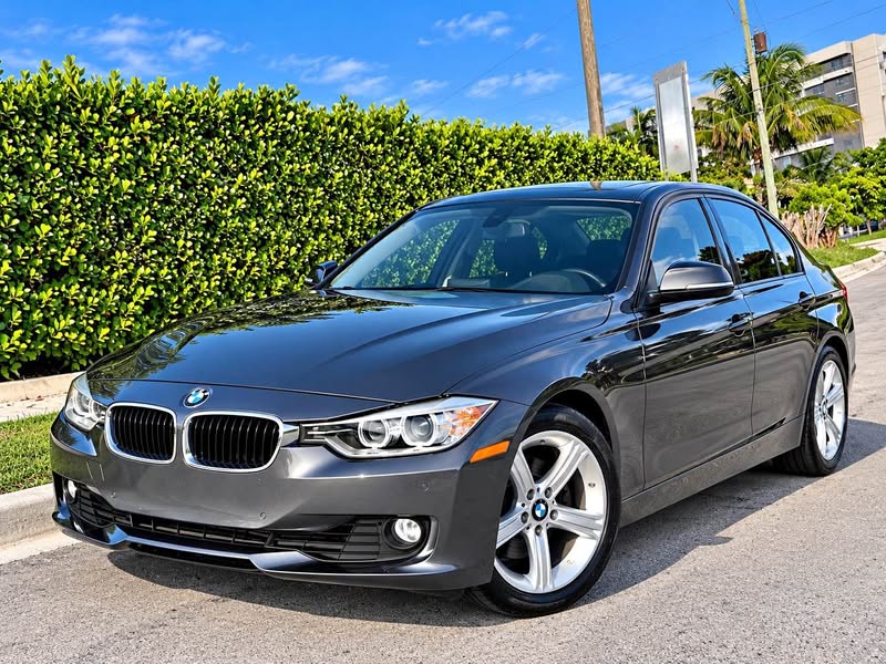 2014 BMW 3 Series - 328i Sedan 4D