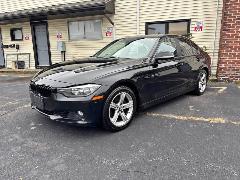 2016 BMW 3 Series - 328i Sedan 4D
