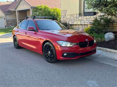 2016 BMW 3 Series - 320i xDrive Sedan 4D