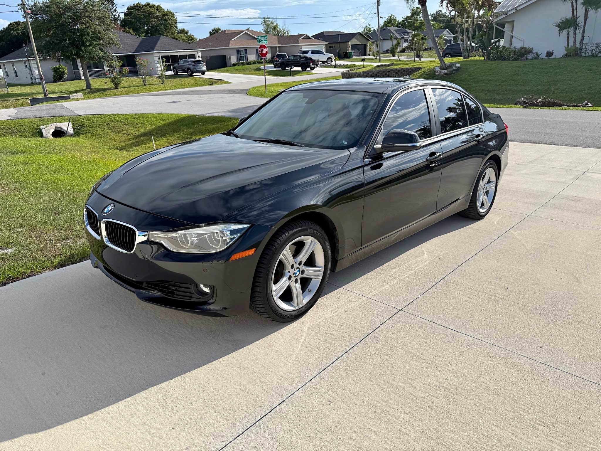 2015 BMW 3 Series - 328i xDrive Sedan 4D
