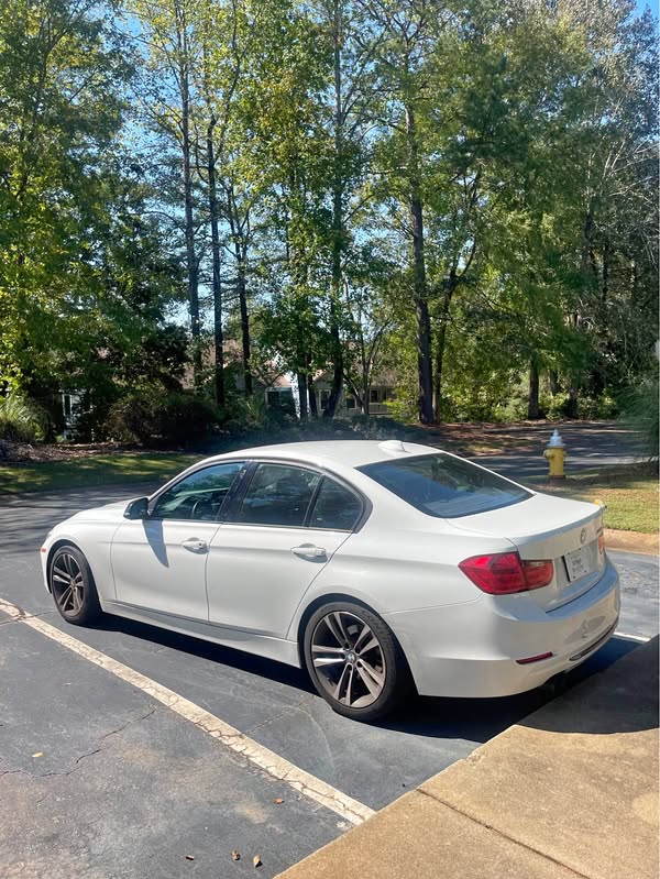 2013 BMW 3 Series - 328i Sedan 4D