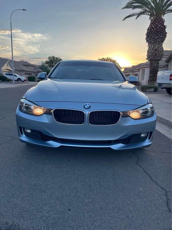 2015 BMW 3 Series - 328i Sedan 4D