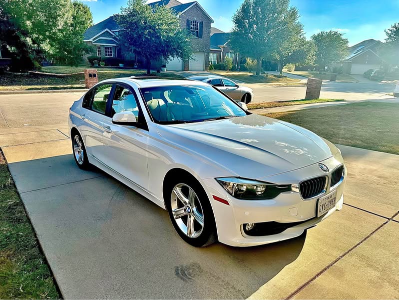 2015 BMW 3 Series - 328i xDrive Sedan 4D