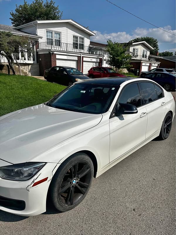 2013 BMW 3 Series - 328i Sedan 4D