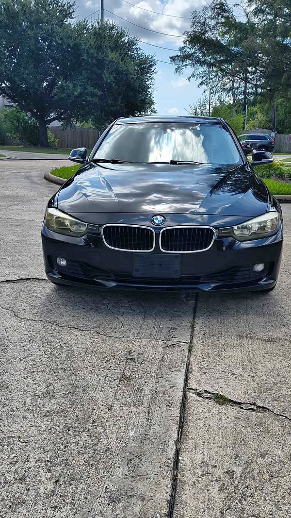 2013 BMW 3 Series - 328i Sedan 4D