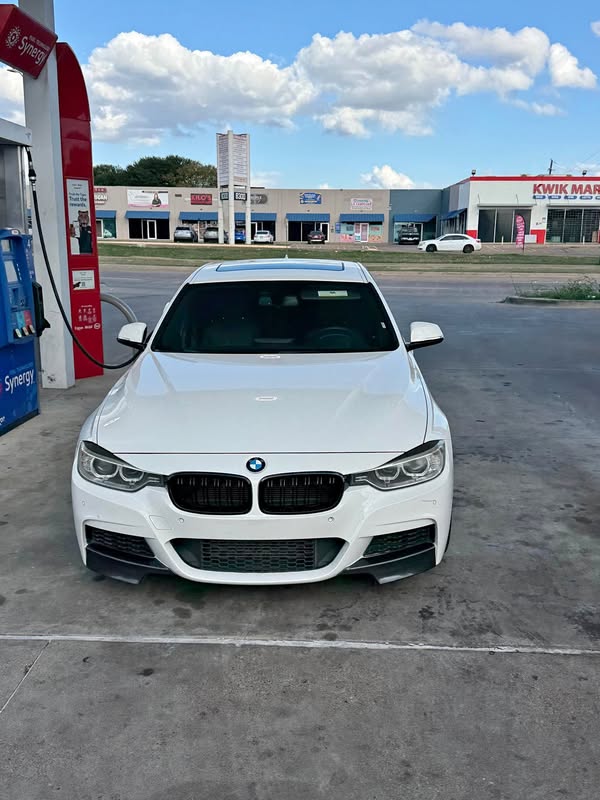 2013 BMW 3 Series - 328i Sedan 4D