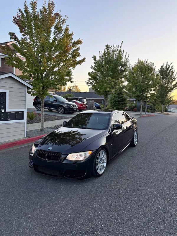 2012 BMW 3 Series - 335i Convertible 2D