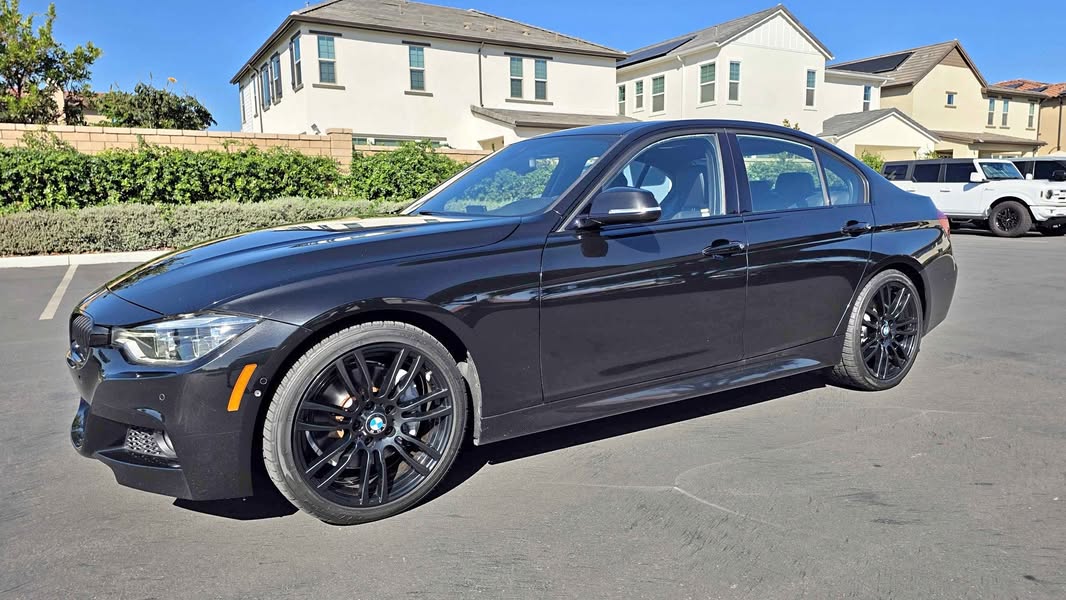 2018 BMW 3 Series - 340i Sedan 4D