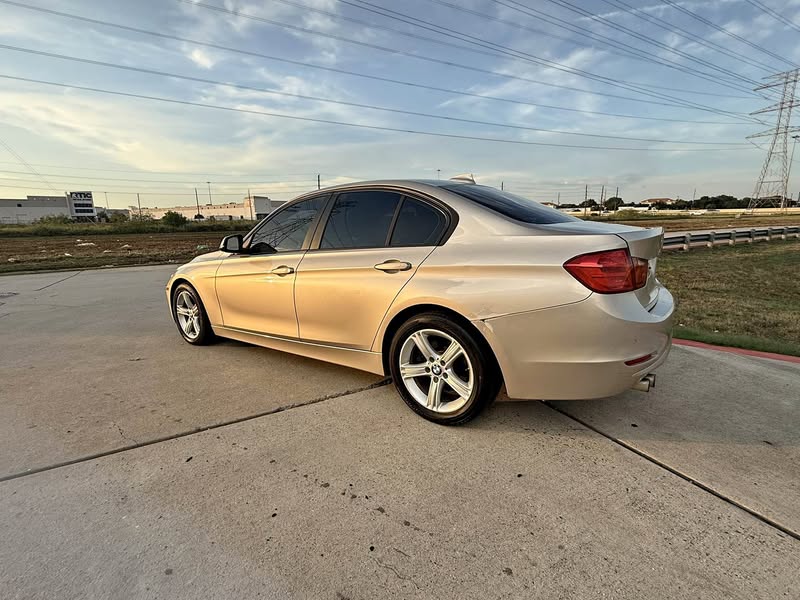 2014 BMW 3 Series - 328i Sedan 4D