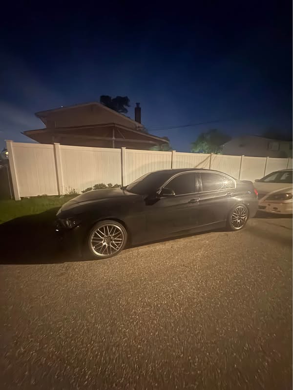 2013 BMW 3 Series - 328i Sedan 4D