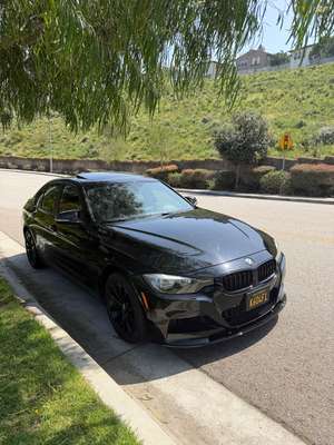 2016 BMW 3 Series - 320i xDrive Sedan 4D
