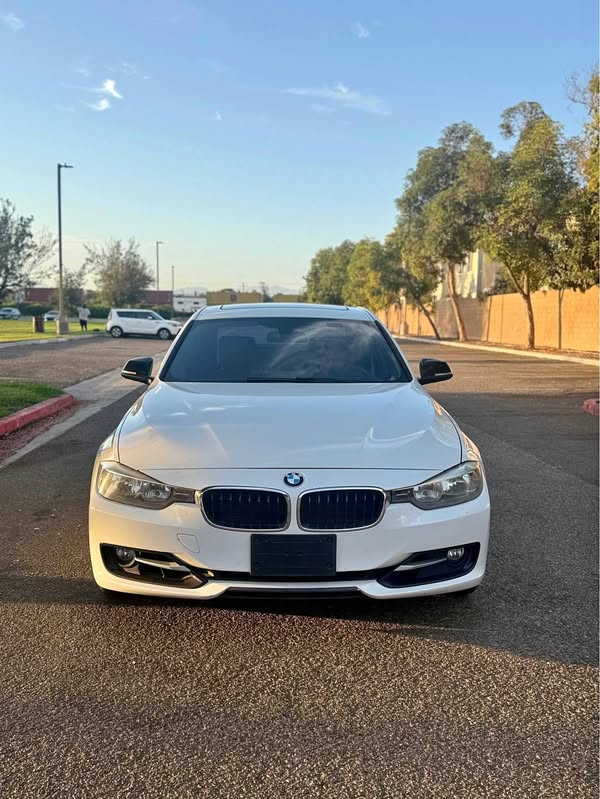 2012 BMW 3 Series - 328i Sedan 4D