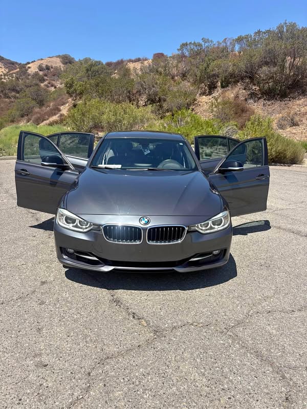 2015 BMW 3 Series - 328i Sedan 4D